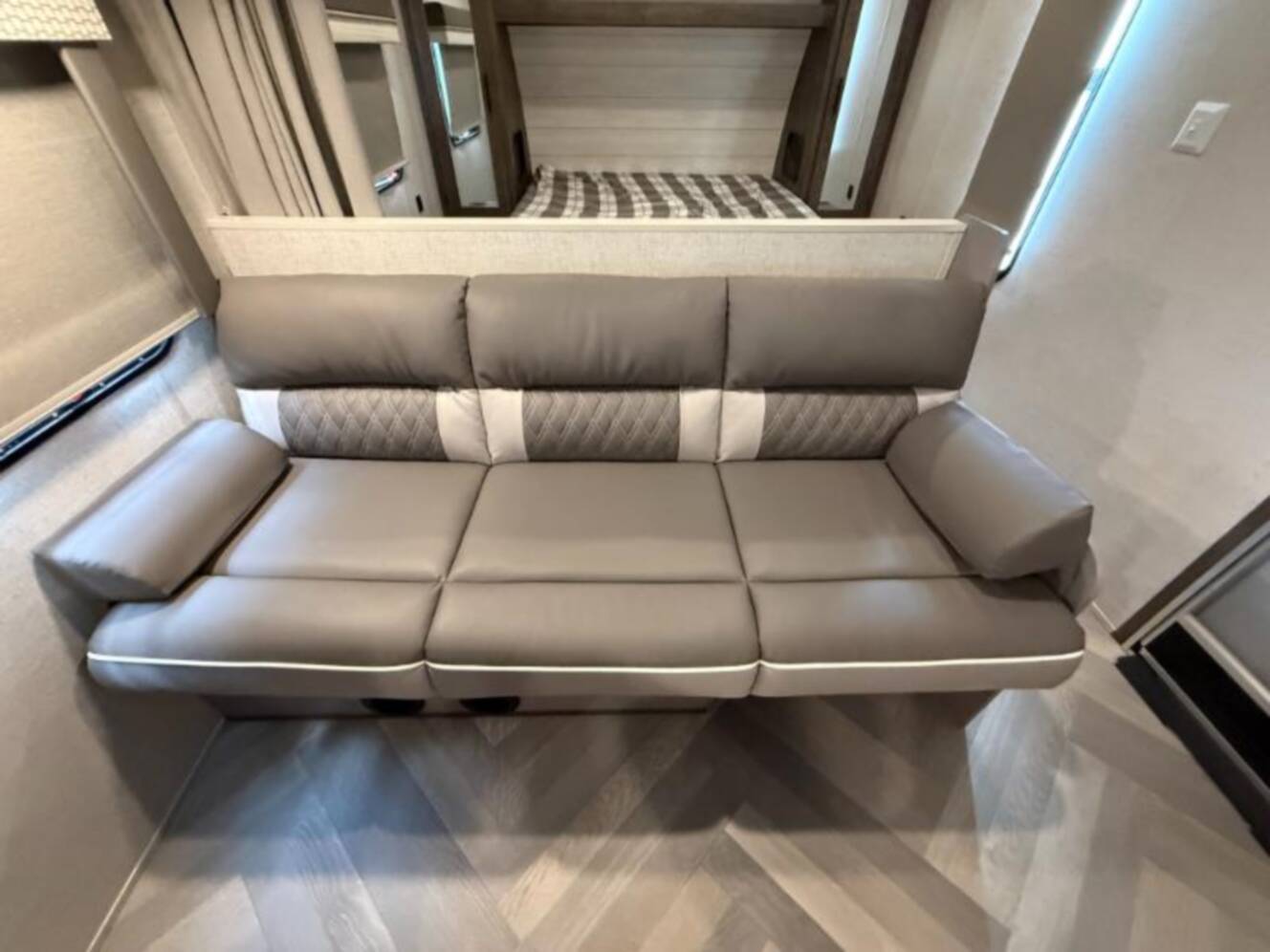A photo of this 2021 Forest River Salem Cruise Lite 261BHXL