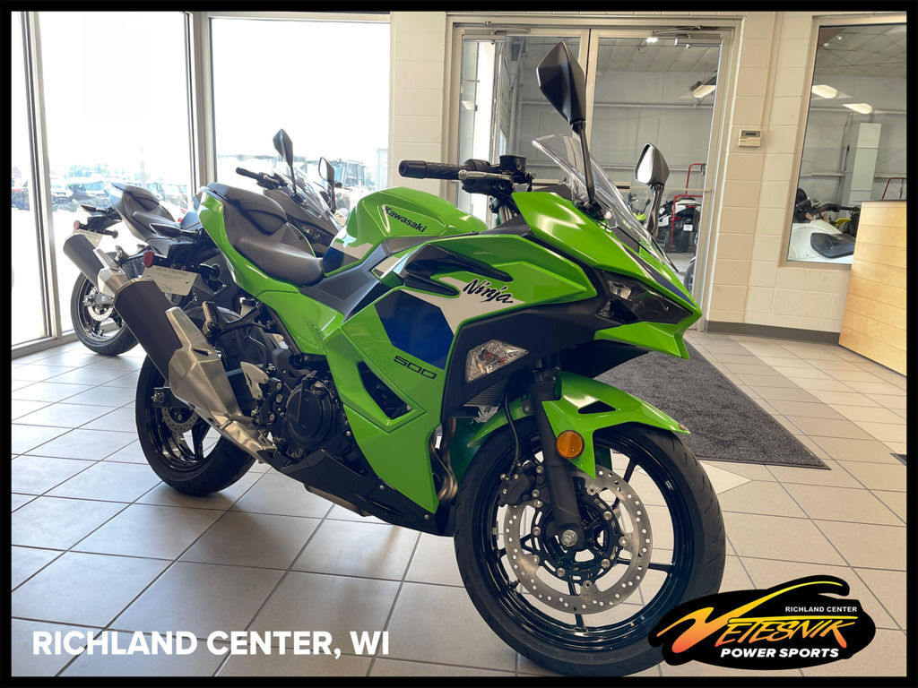 2026 Kawasaki Ninja® 500 BASE in Richland Center, WI