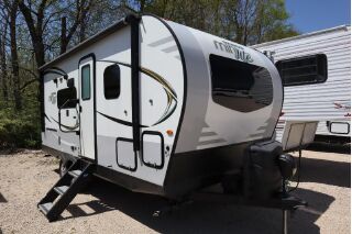 2020 FOREST RIVER ROCKWOOD MINI LITE 2104S
