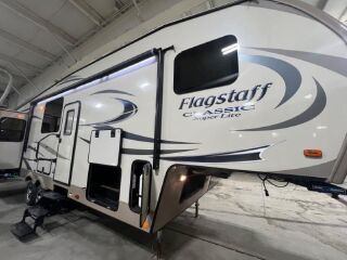 2017 FOREST RIVER FLAGSTAFF CLASSIC SUPER LITE 8529RLWS