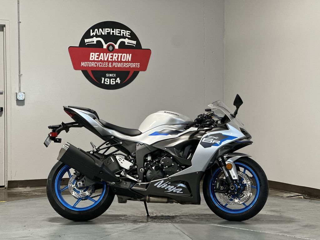 2027 Kawasaki ZX636JVFAL in Tigard, OR