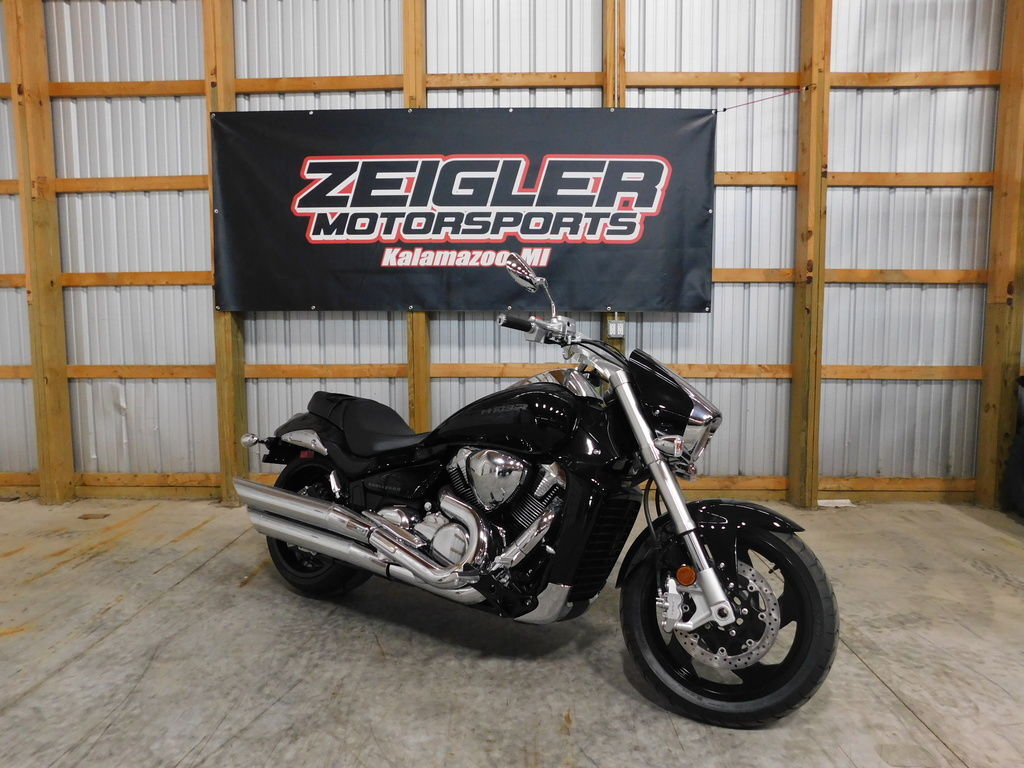 2025 Suzuki Boulevard M109R M109R in Kalamazoo, MI