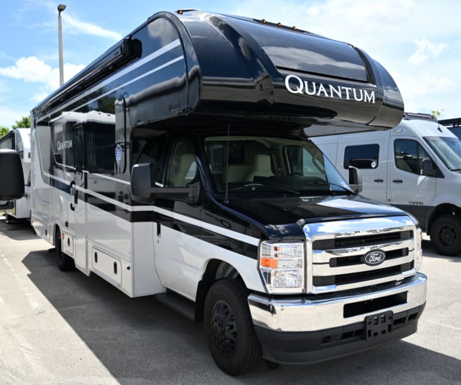 2027 Thor Motor Coach QUANTUM KW29 in fort lauderdale FL
