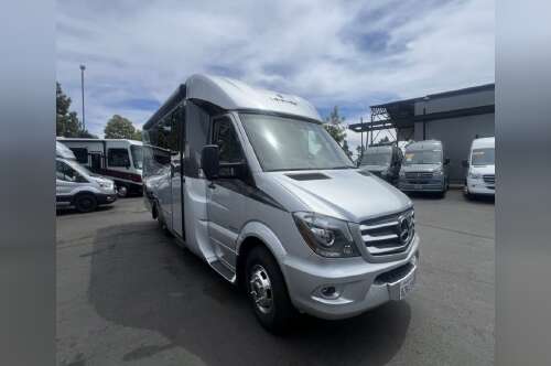 2017 Leisure Travel Vans UNITY U24MB in san diego CA