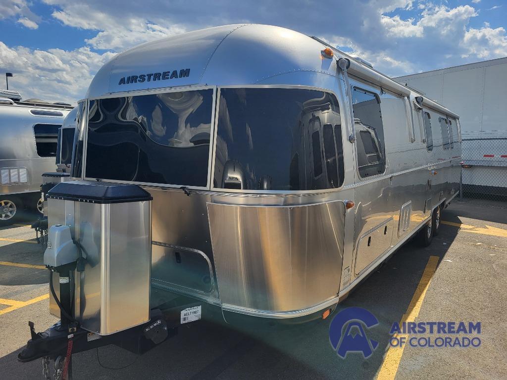 2019 Airstream Classic 33FB Twin in denver CO
