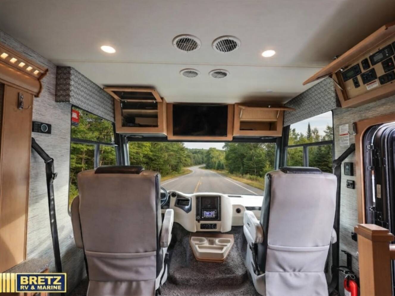 A photo of this 2019 Newmar Bay Star 3626