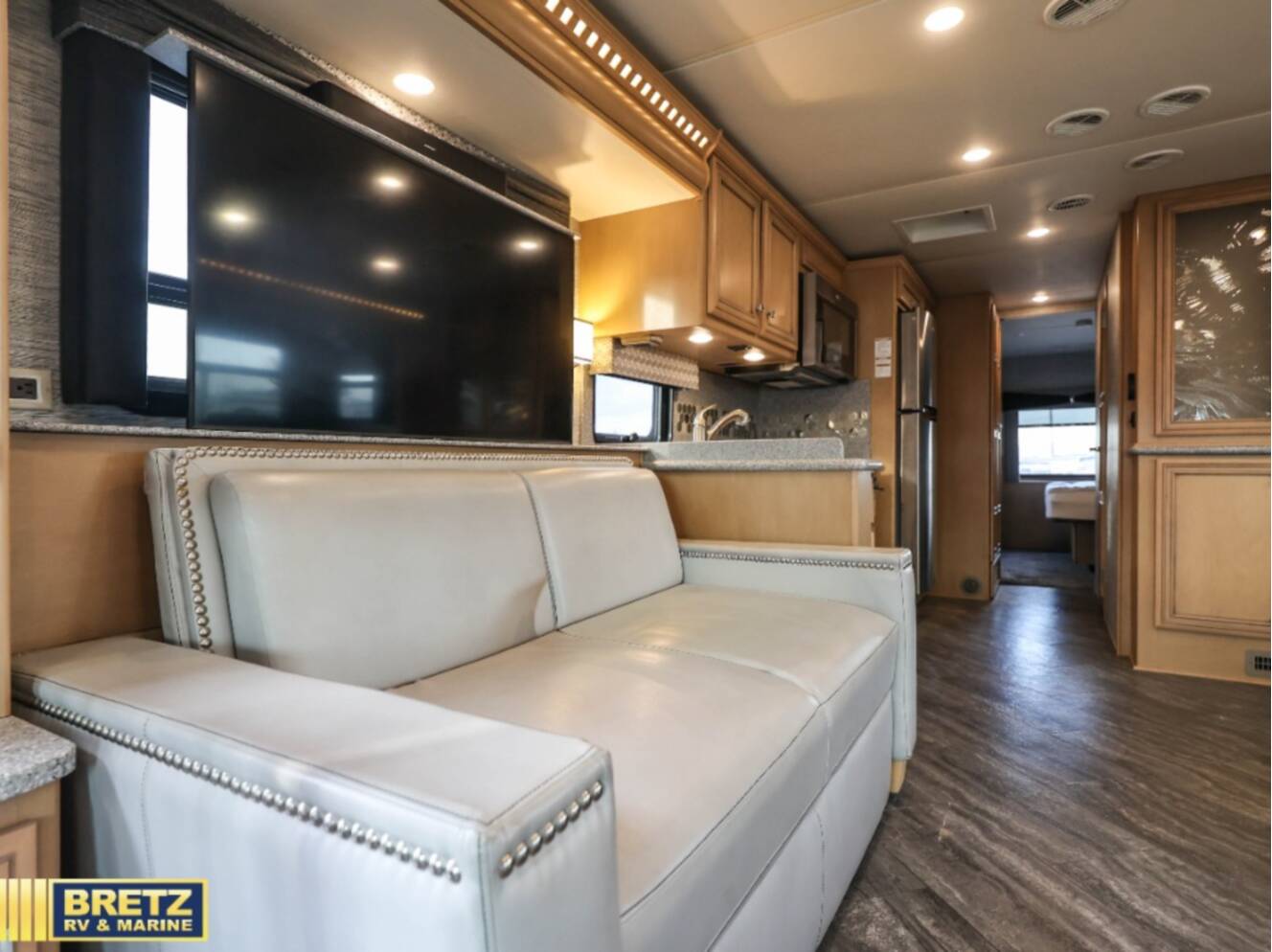 A photo of this 2019 Newmar Bay Star 3626