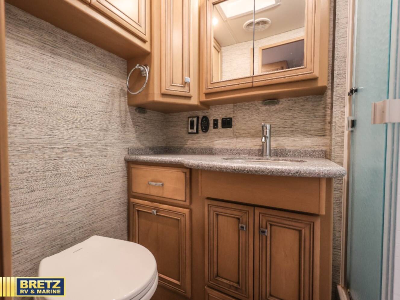A photo of this 2019 Newmar Bay Star 3626