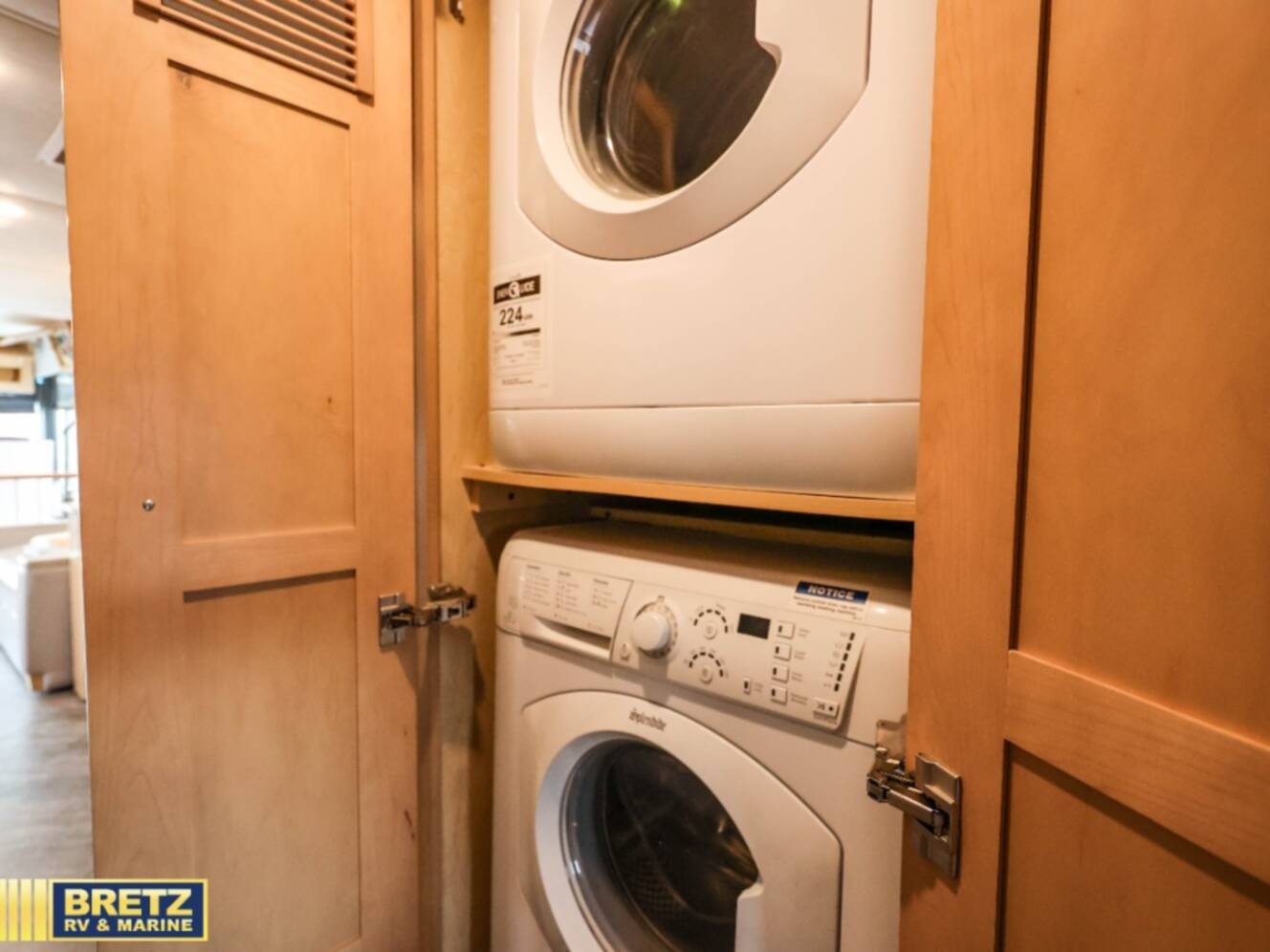 A photo of this 2019 Newmar Bay Star 3626