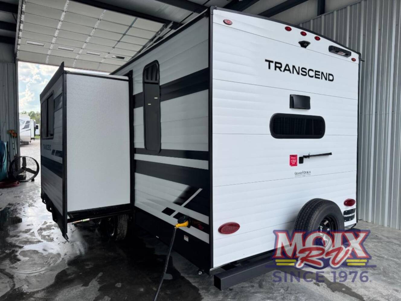 A photo of this 2027 Grand Design Transcend 285RKT