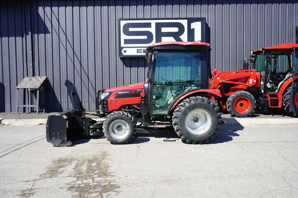 2017 Mahindra 2538H w/ Cab, Snowblower in Orono, ME