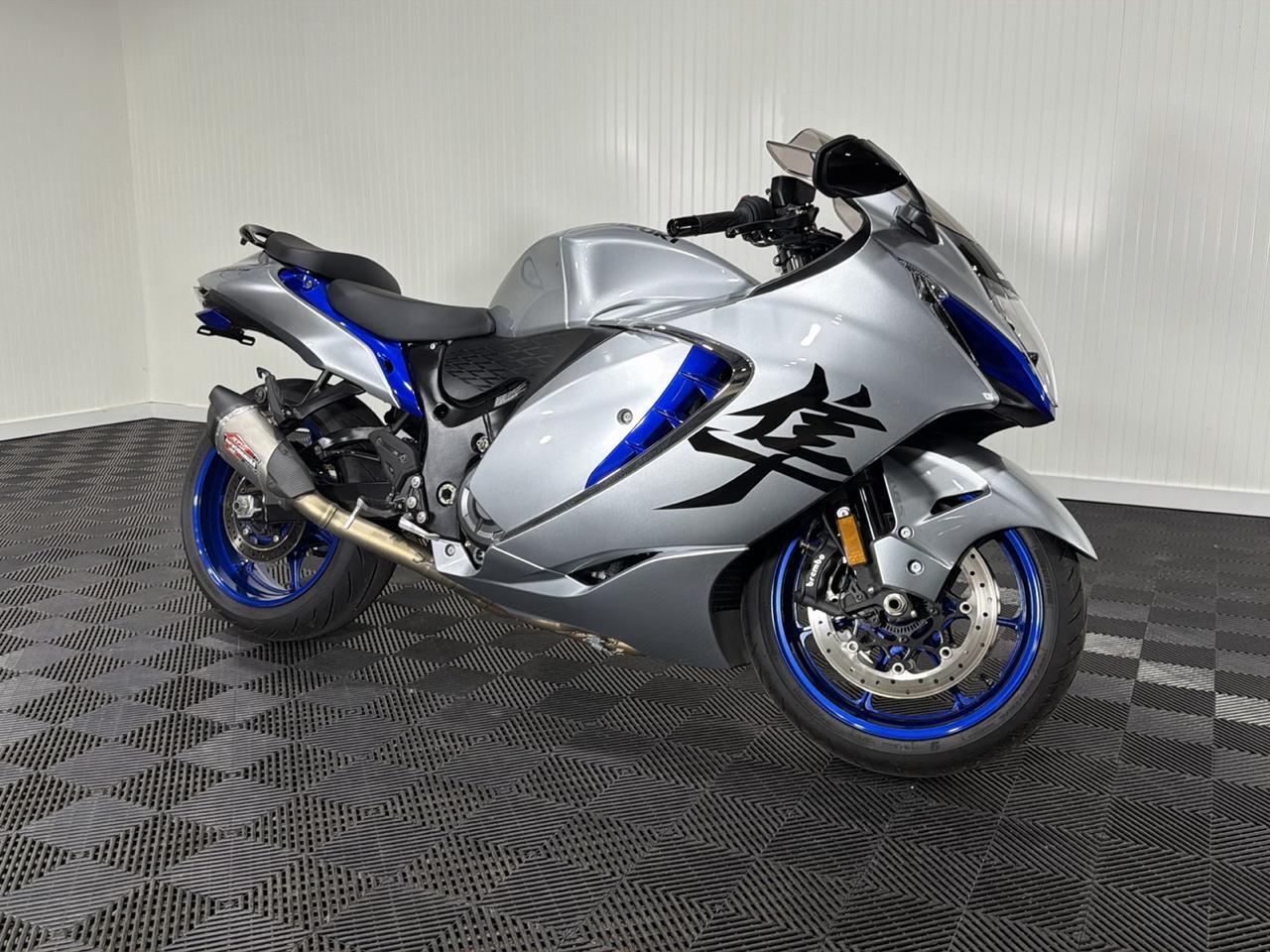 2025 Suzuki GSX1300R in Kankakee, IL