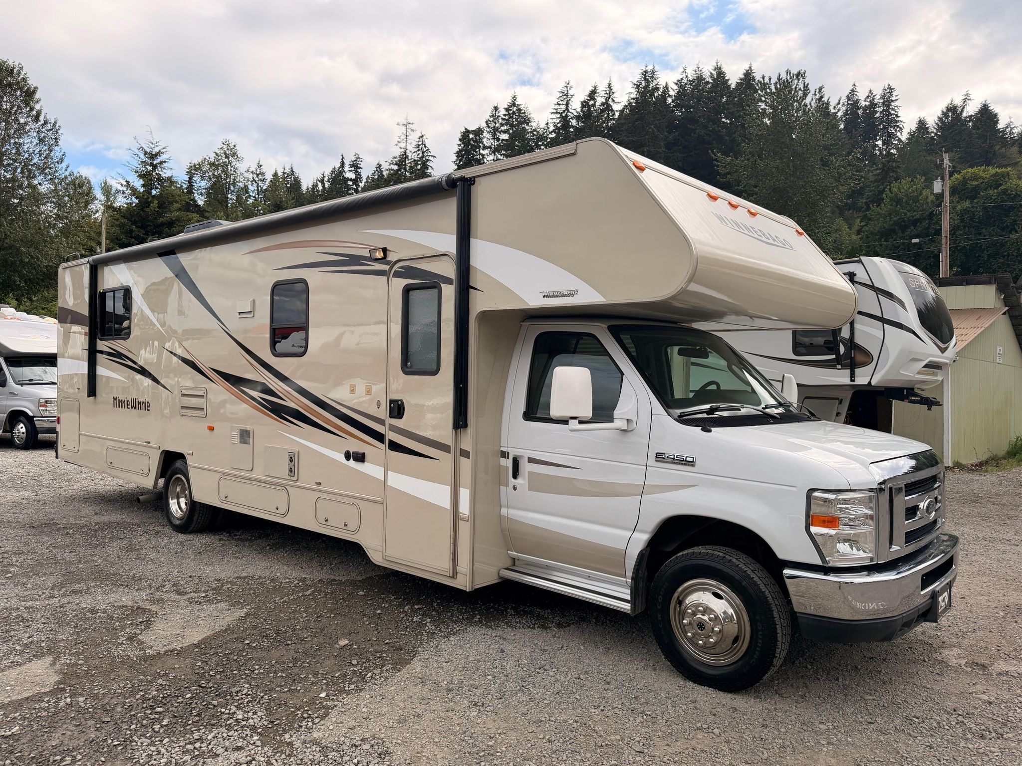 2016 Winnebago Minnie Winnie in sumner WA