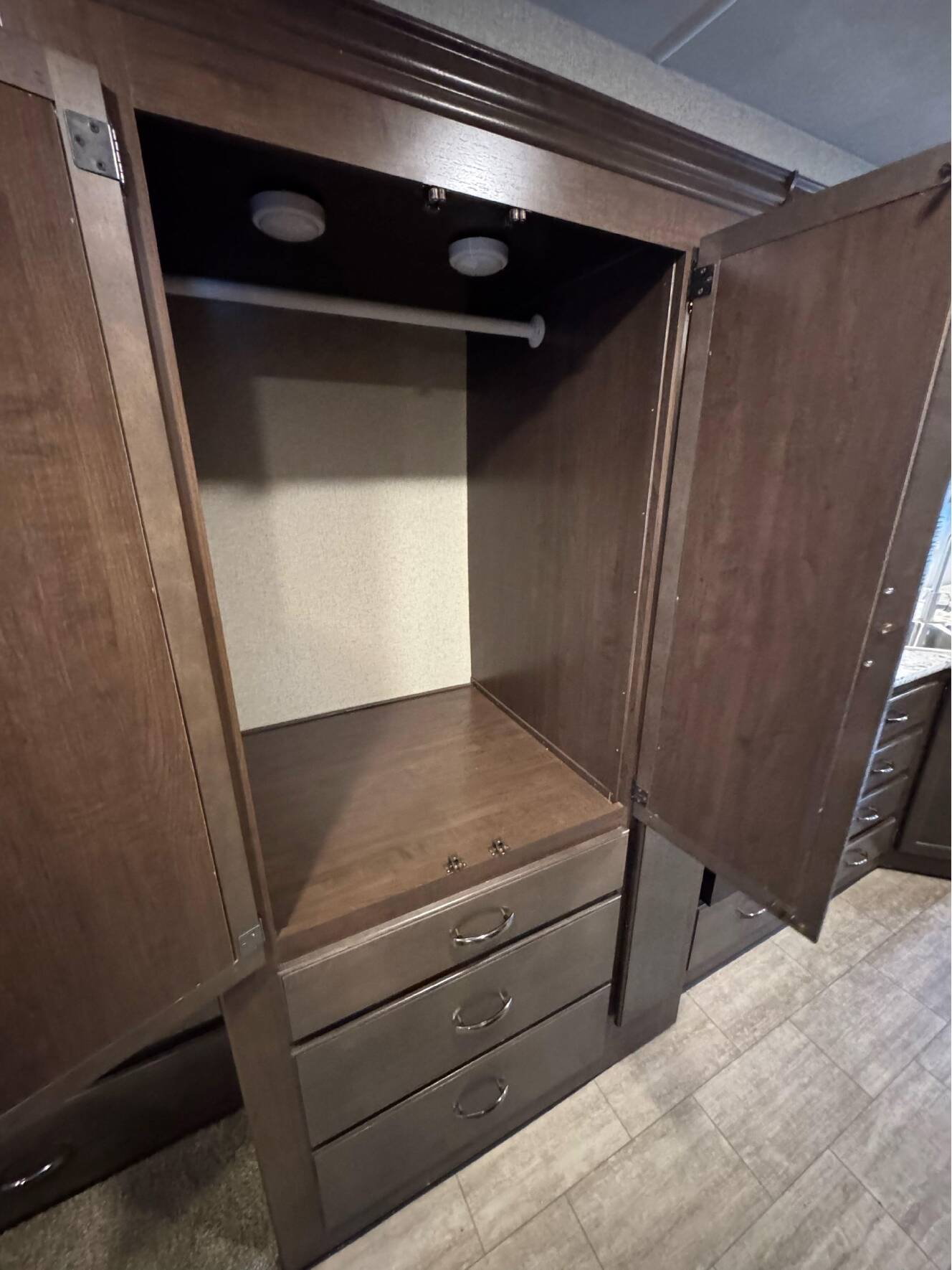 A photo of this 2019 Thor Motor Coach Freedom Traveler