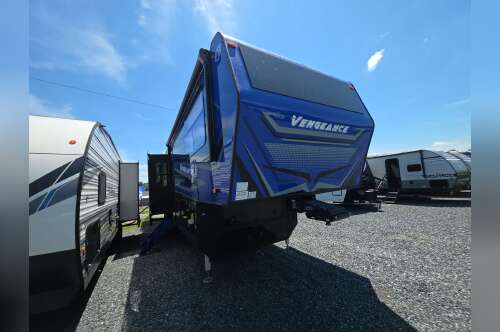 2026 Forest River Vengeance Rogue Armored 4415 in franklinville NC