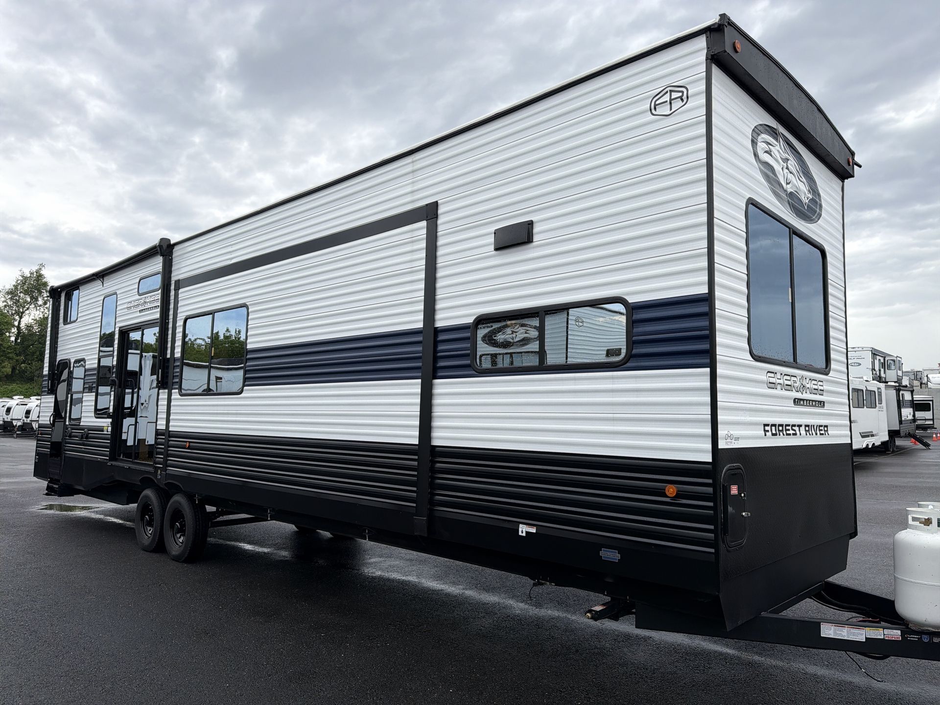 2026 Forest River Cherokee Timberwolf 39DK in willow street PA