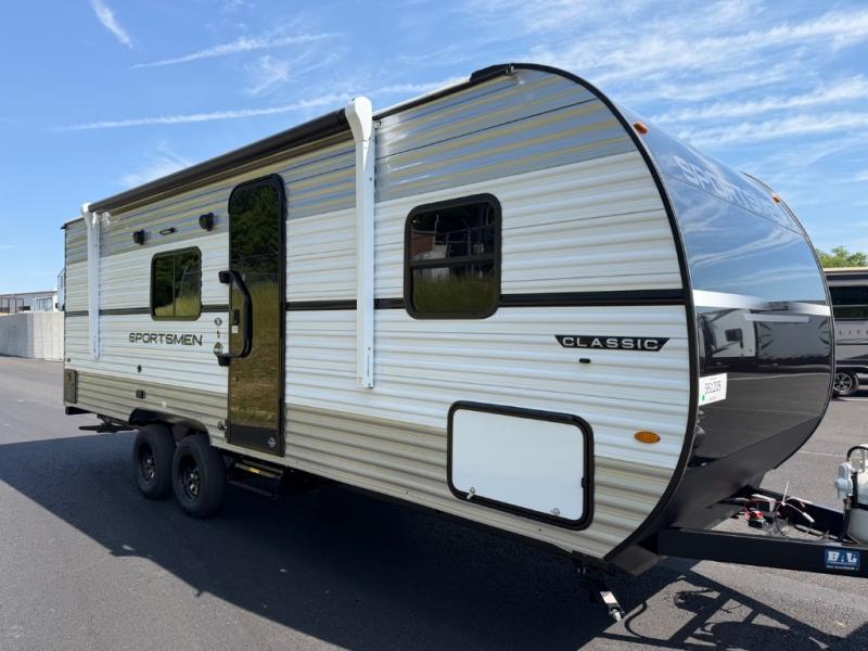 2027 K-Z Sportsmen Classic 230RB in willow street PA