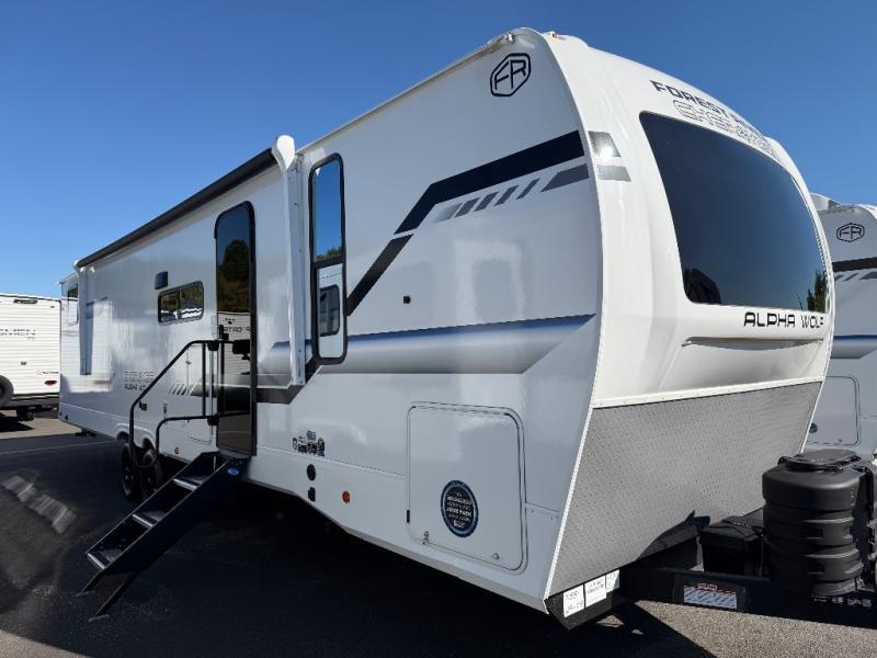 2026 Forest River Cherokee Alpha Wolf 29TB in willow street PA