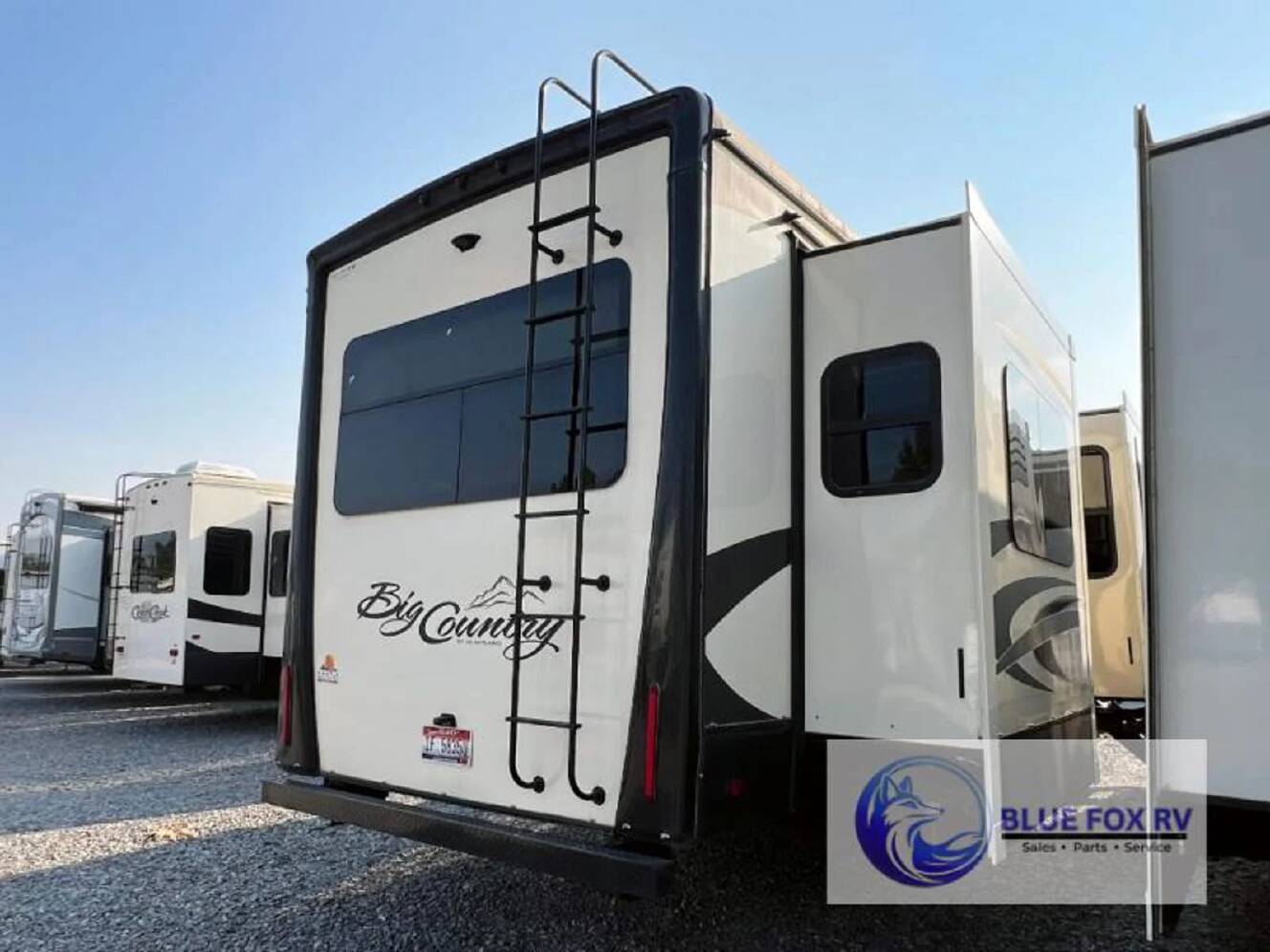 A photo of this 2018 Heartland Big Country 4010 RD