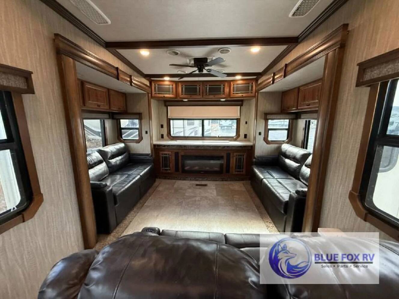 A photo of this 2018 Heartland Big Country 4010 RD