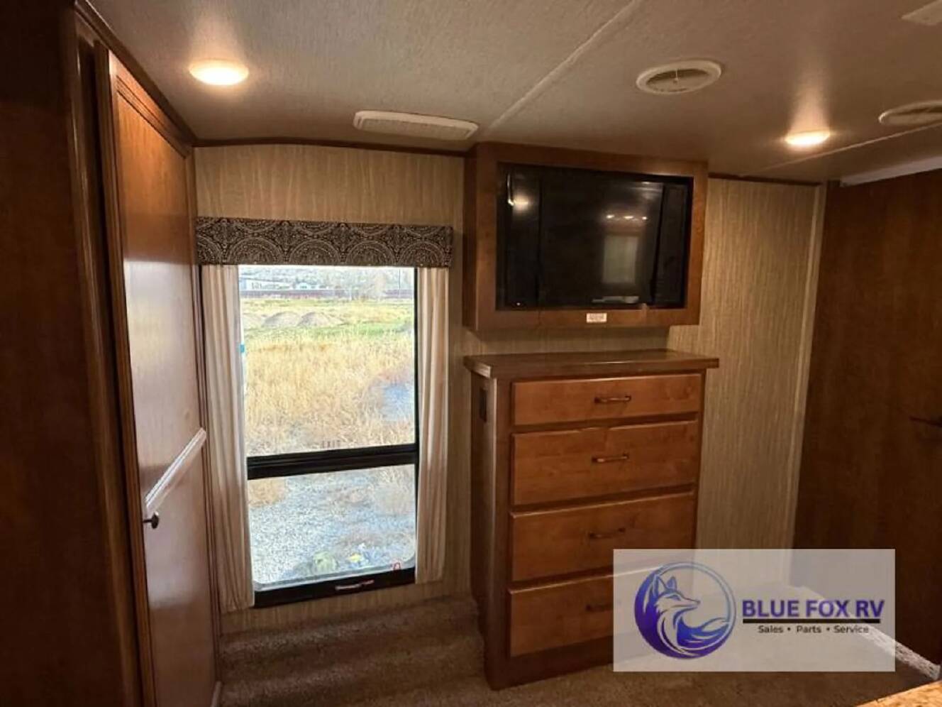 A photo of this 2018 Heartland Big Country 4010 RD