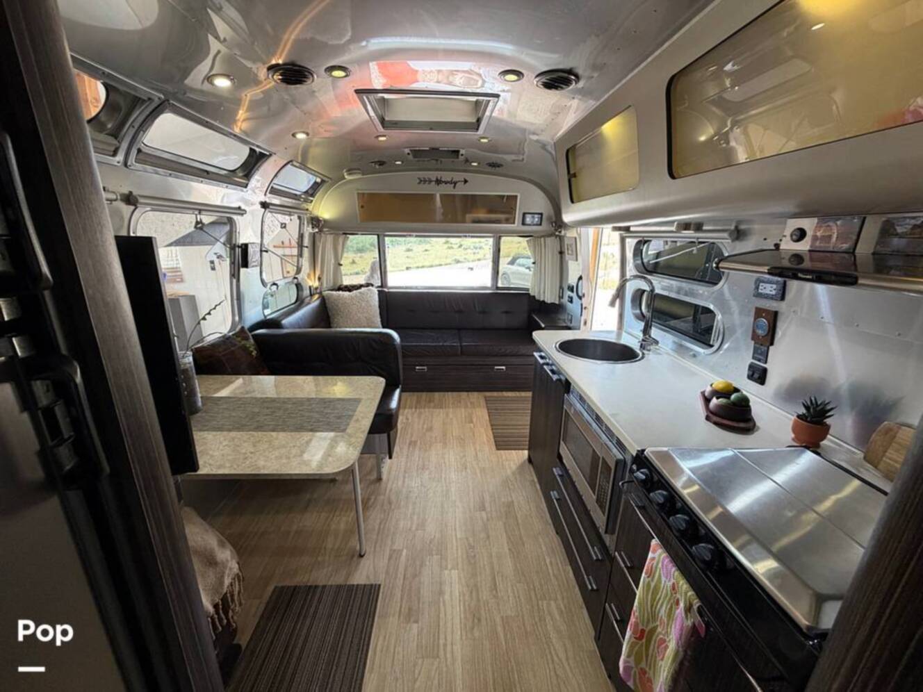 A photo of this 2016 Airstream International 30 Signature