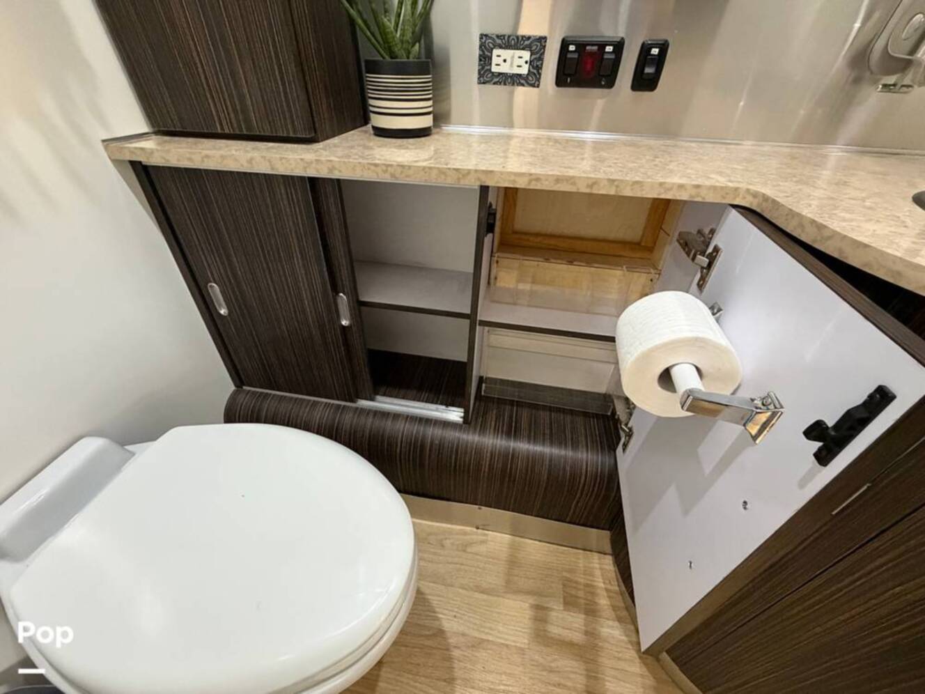 A photo of this 2016 Airstream International 30 Signature