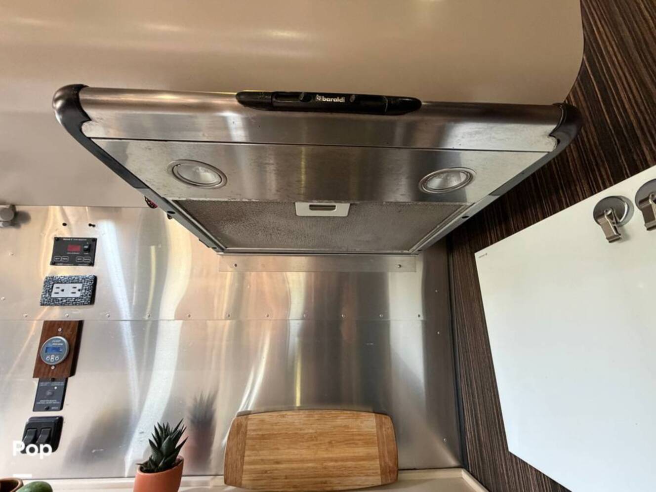 A photo of this 2016 Airstream International 30 Signature