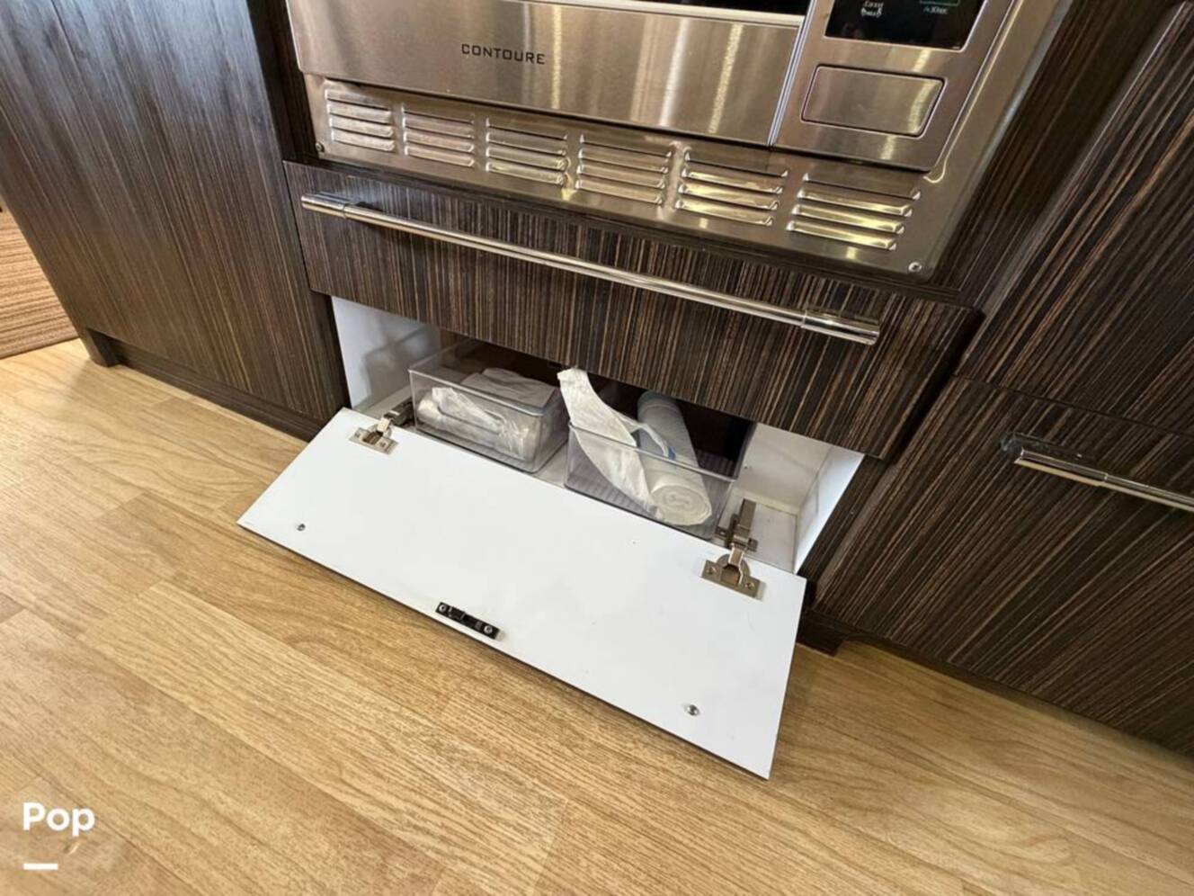 A photo of this 2016 Airstream International 30 Signature