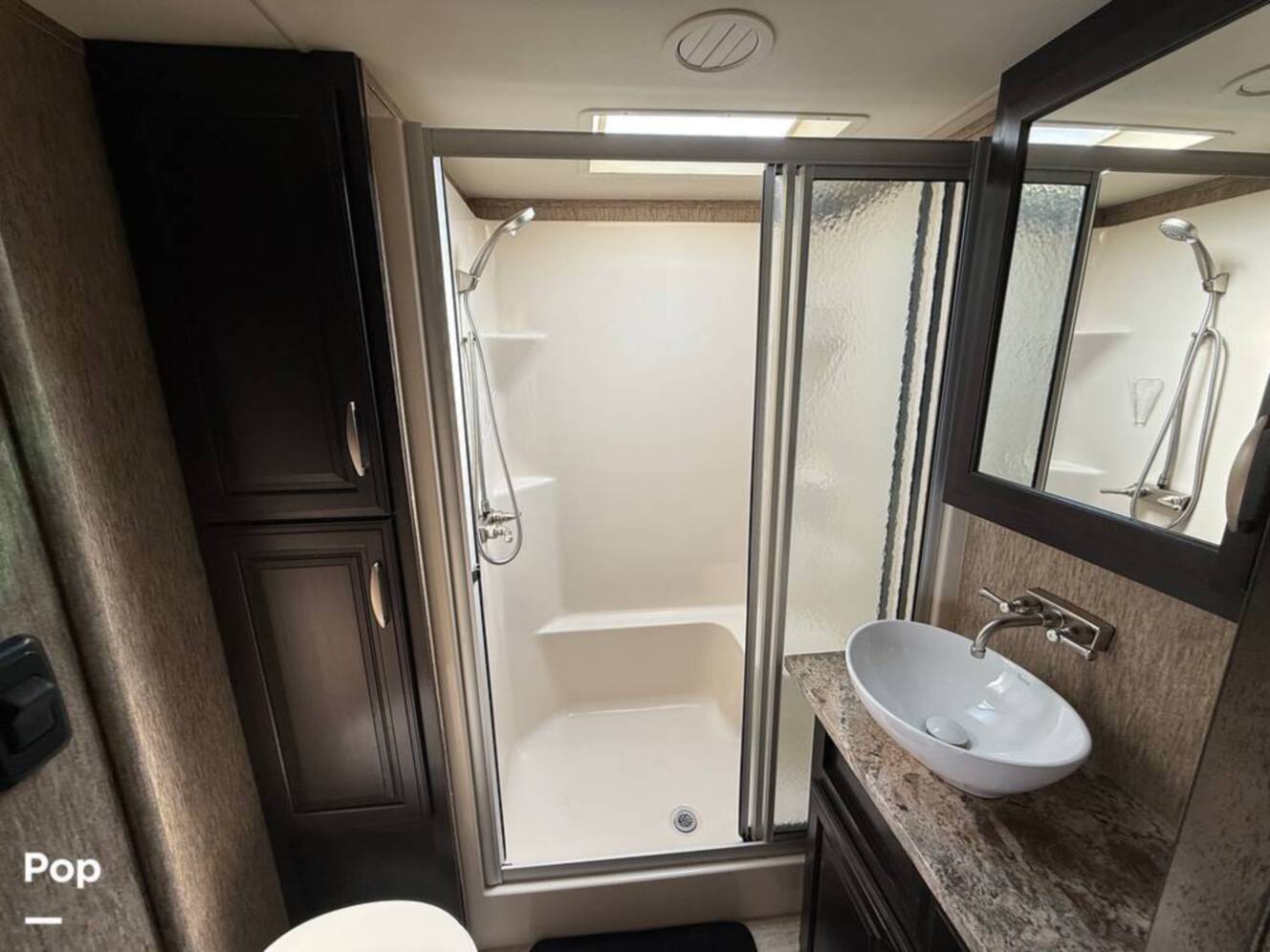 A photo of this 2016 Grand Design Momentum 385TH