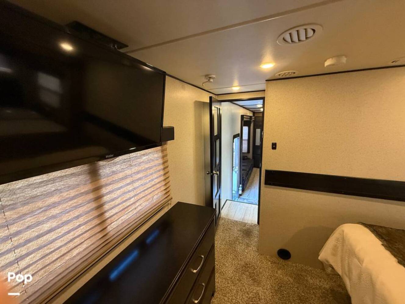 A photo of this 2016 Grand Design Momentum 385TH