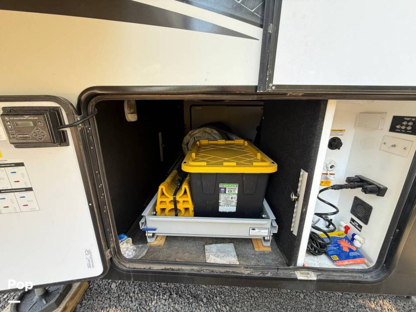 A photo of this 2016 Grand Design Momentum 385TH