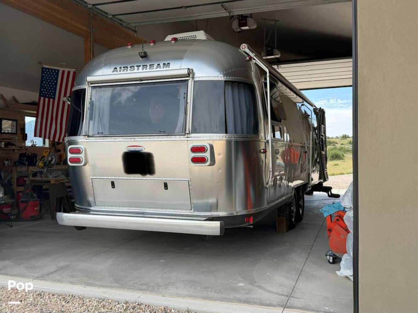 A photo of this 2016 Airstream International 30 Signature