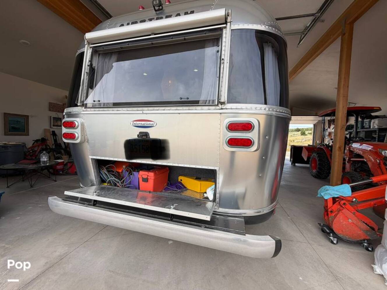 A photo of this 2016 Airstream International 30 Signature
