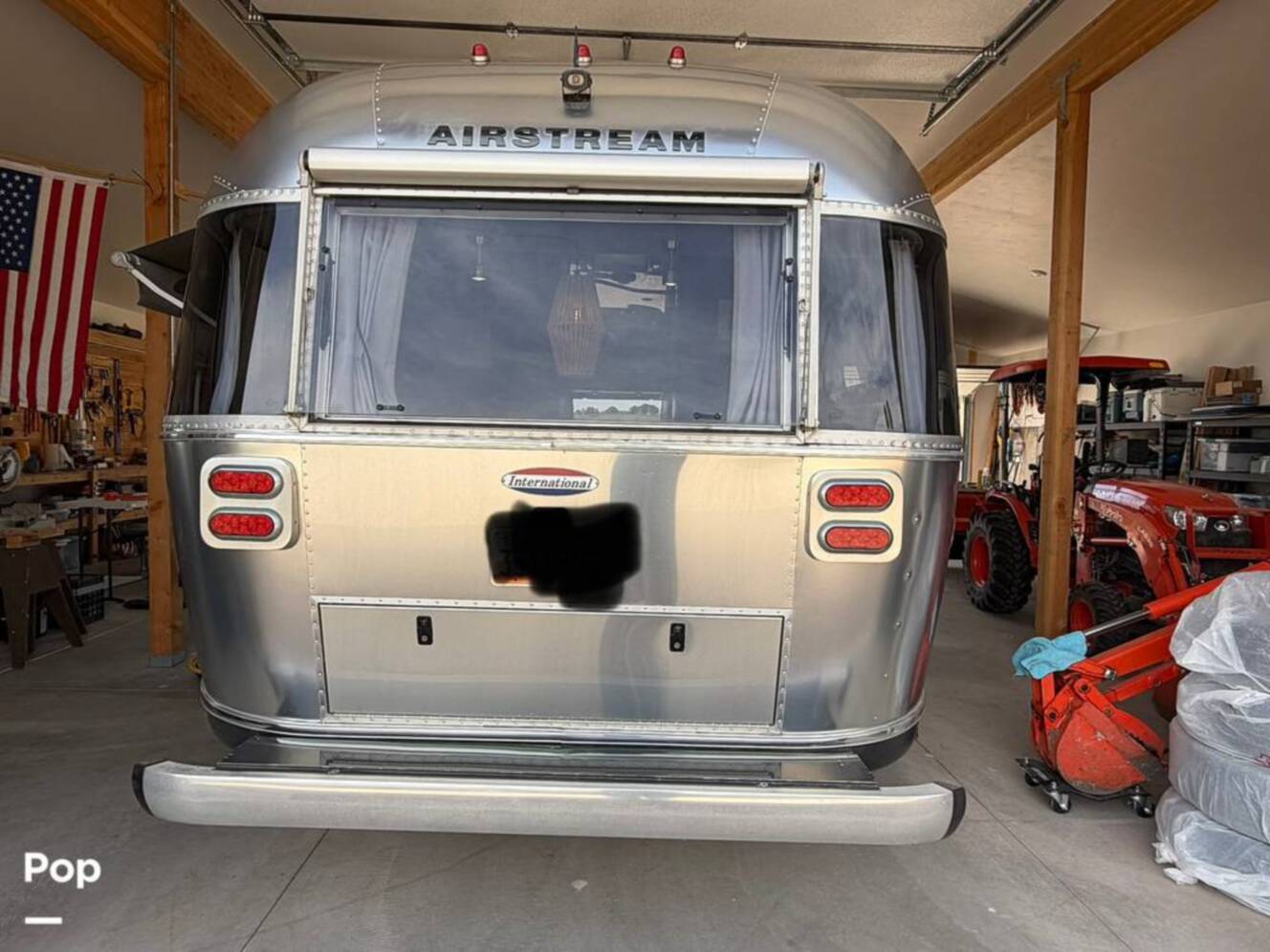 A photo of this 2016 Airstream International 30 Signature