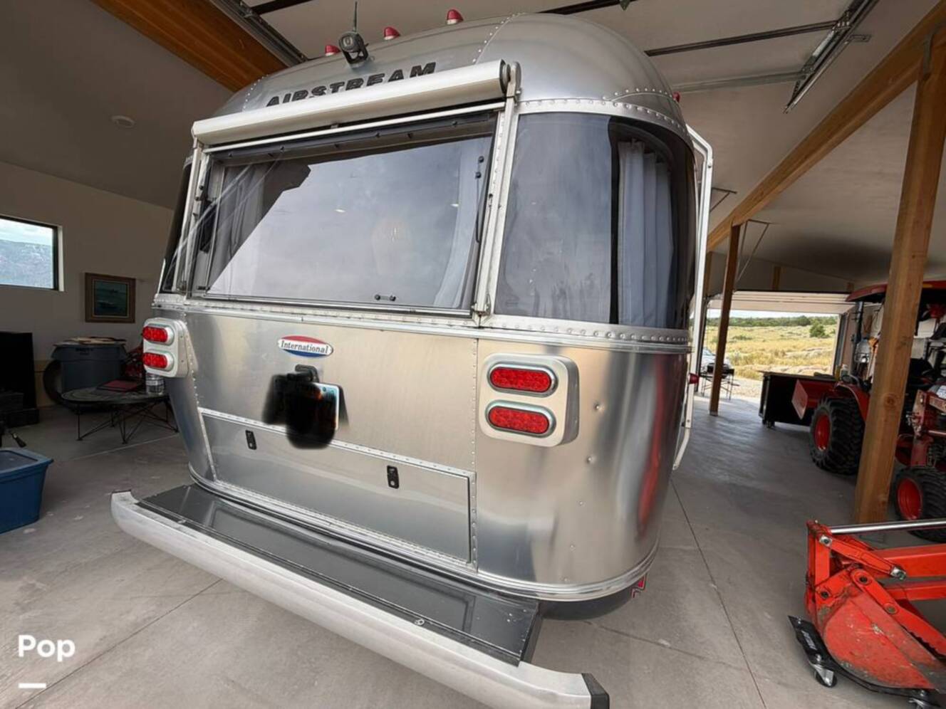 A photo of this 2016 Airstream International 30 Signature