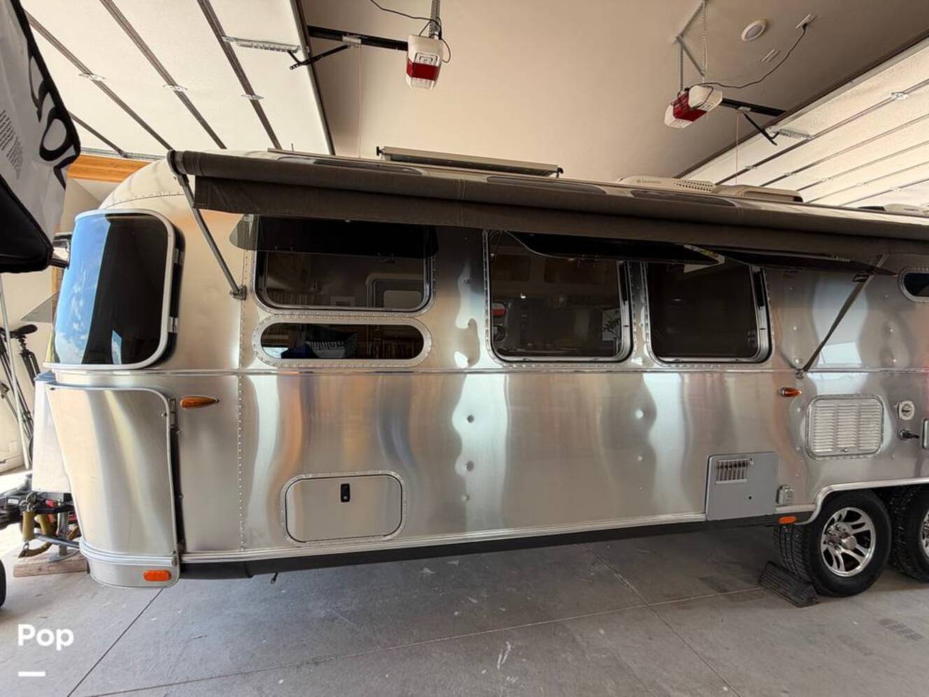 A photo of this 2016 Airstream International 30 Signature