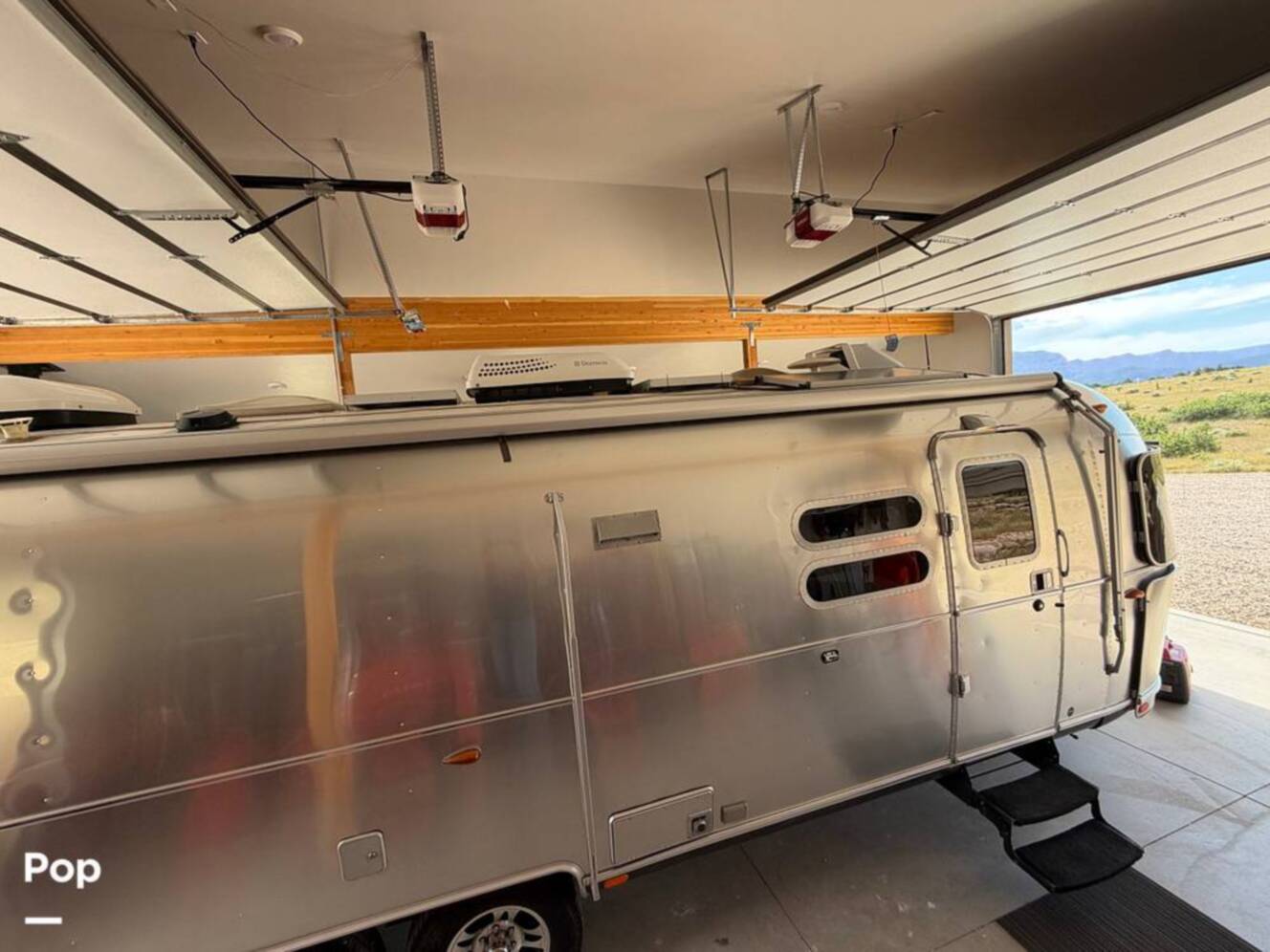 A photo of this 2016 Airstream International 30 Signature