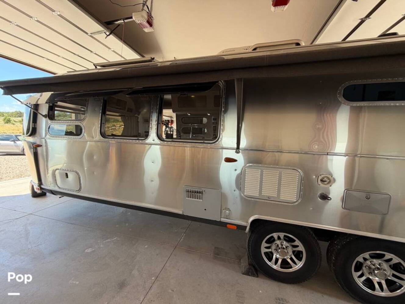 A photo of this 2016 Airstream International 30 Signature