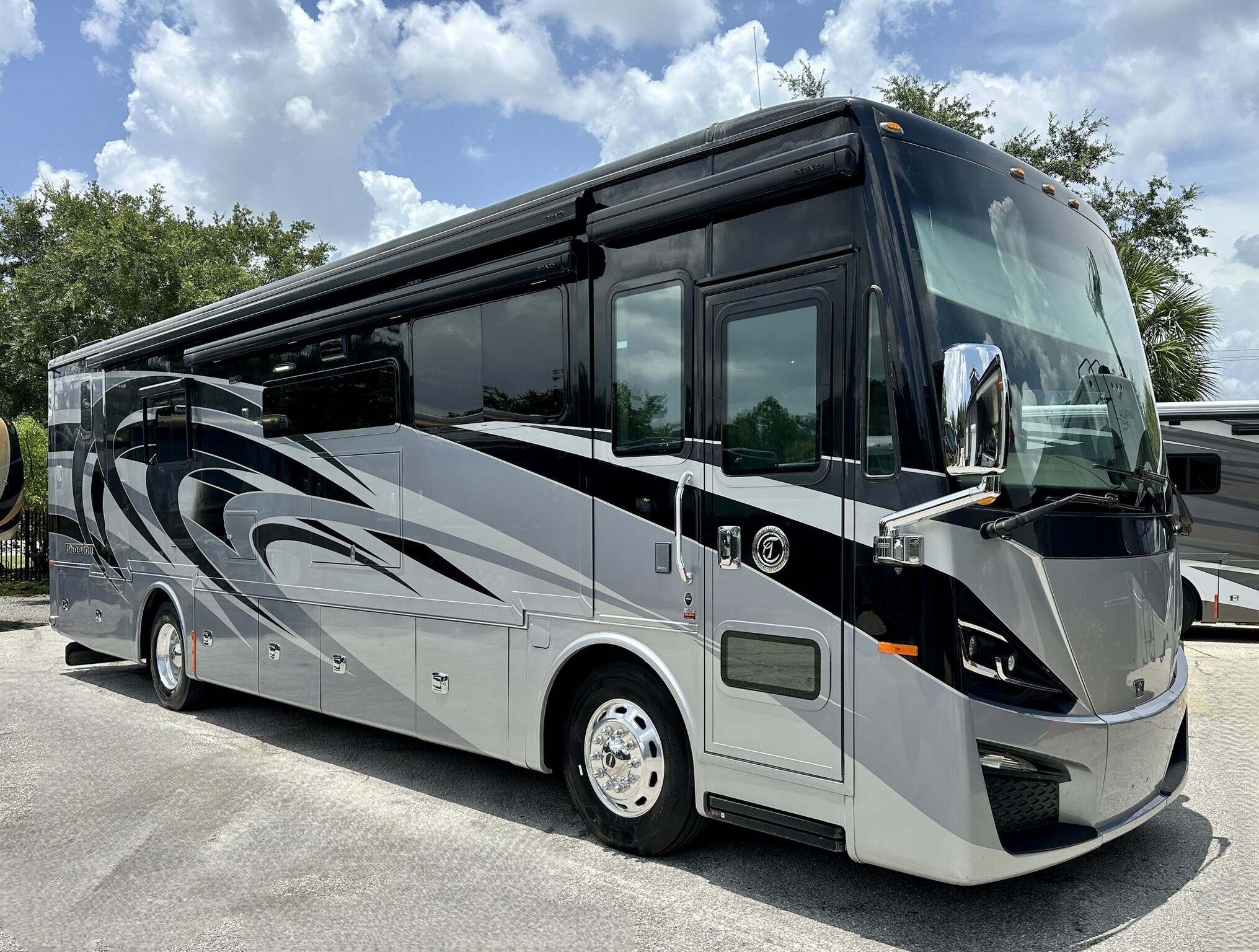 2020 Tiffin Phaeton 37 BH in fort myers FL