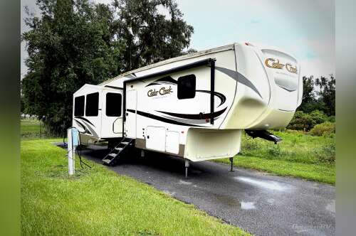 2018 Forest River Cedar Creek Silverback 29RE in ocala FL
