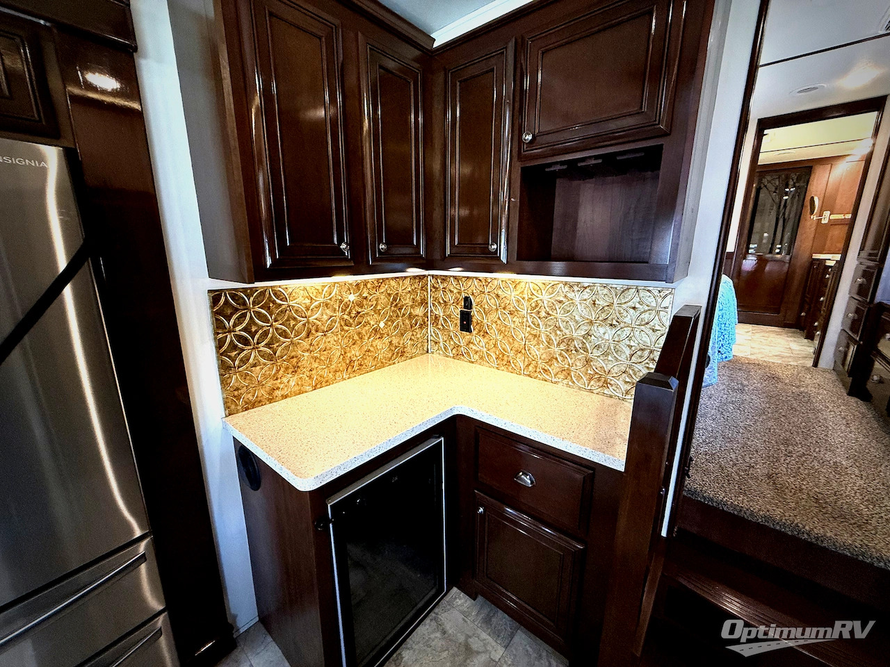 View more photos of this listing