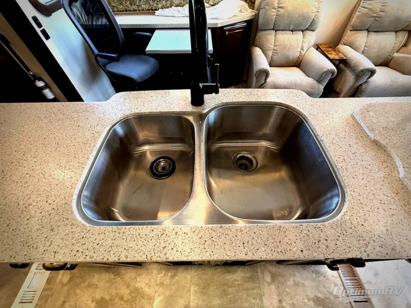 A photo of this 2018 Redwood Rv Redwood 3901WB