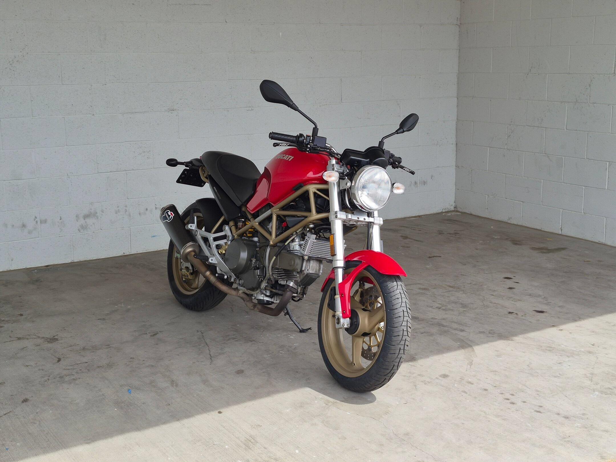 2000 Ducati MONSTER 750 750 in Chula Vista, CA