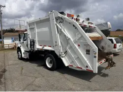 2016 FREIGHTLINER BUSINESS CLASS M2 106