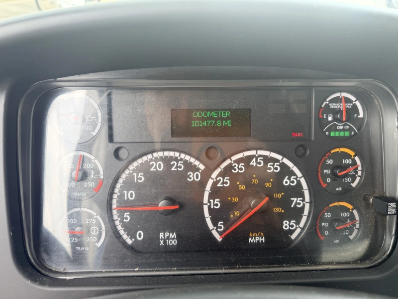 2016 FREIGHTLINER BUSINESS CLASS M2 106