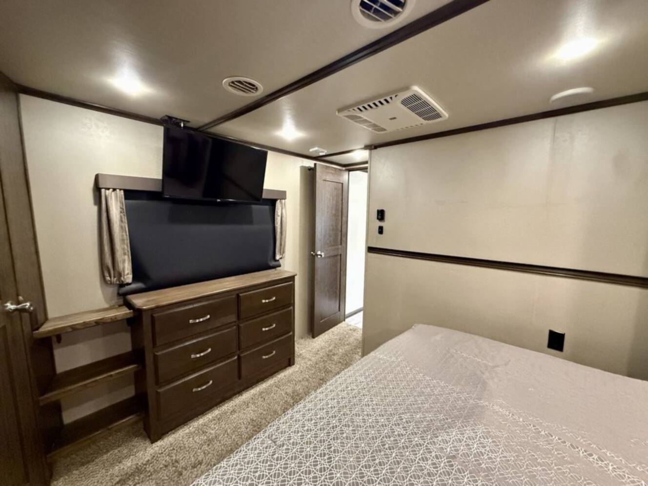 A photo of this 2017 Grand Design Solitude 360RL 360RL