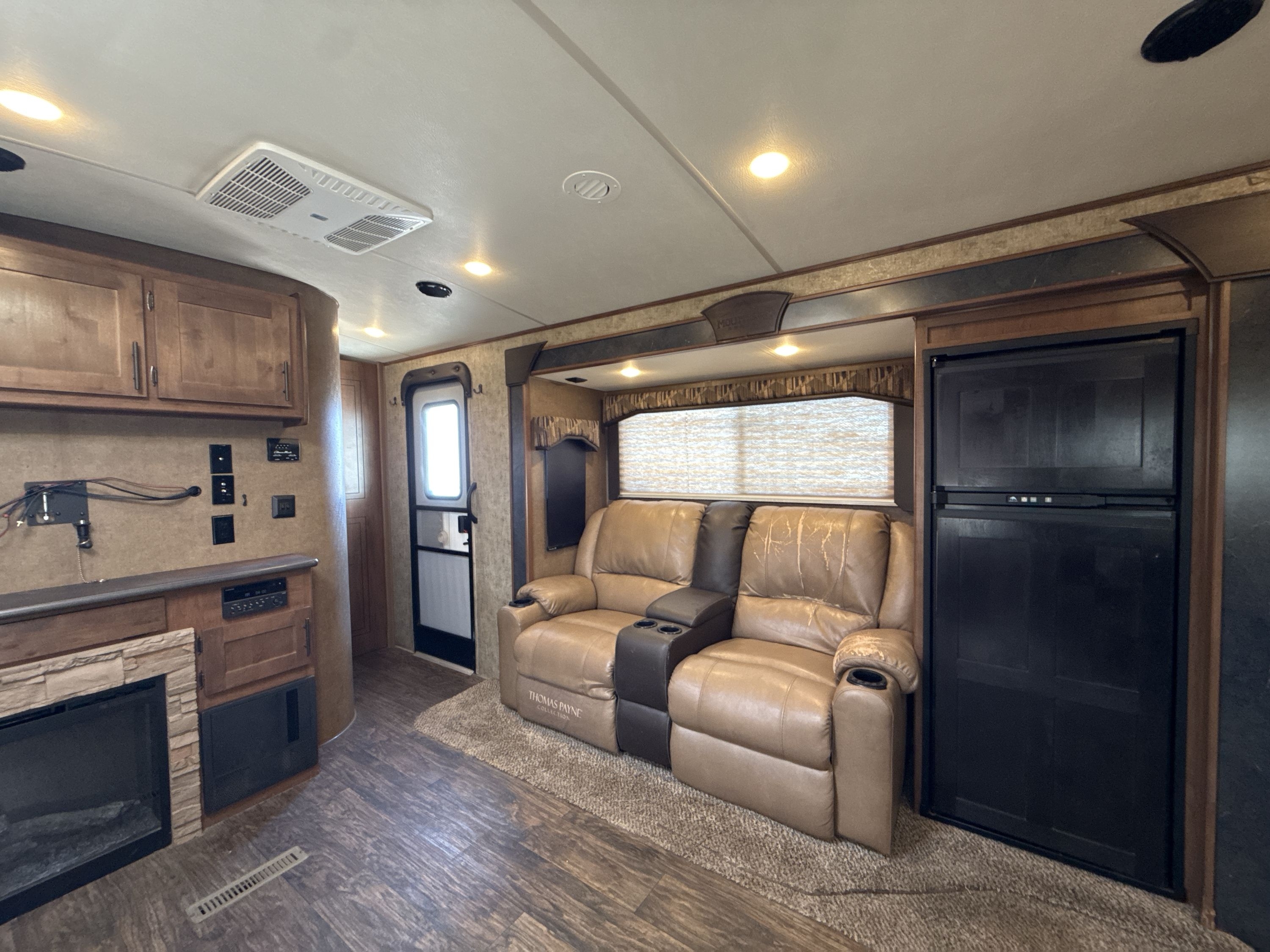 2019 Outdoors Rv BLACK STONE 270RKS in coburg OR
