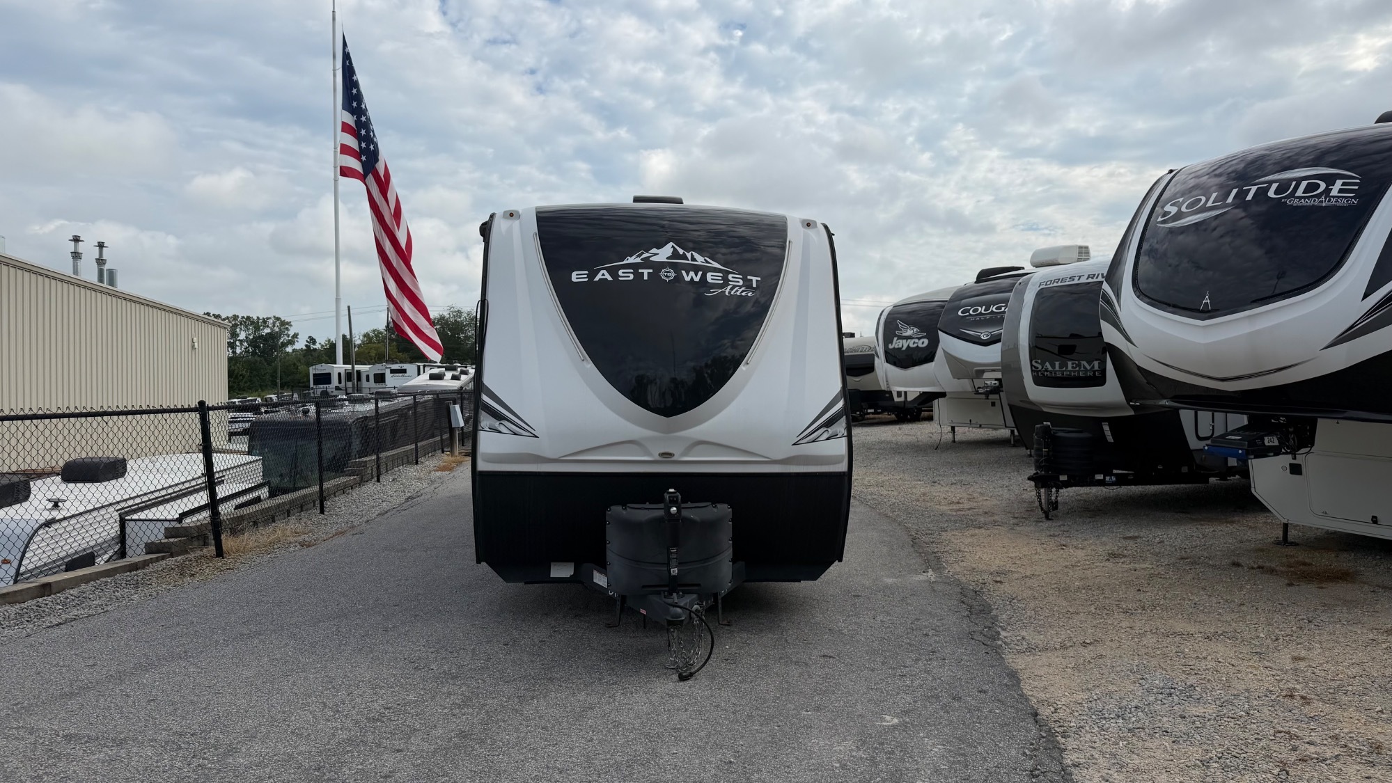2022 East To West ALTA 2100MBH RV