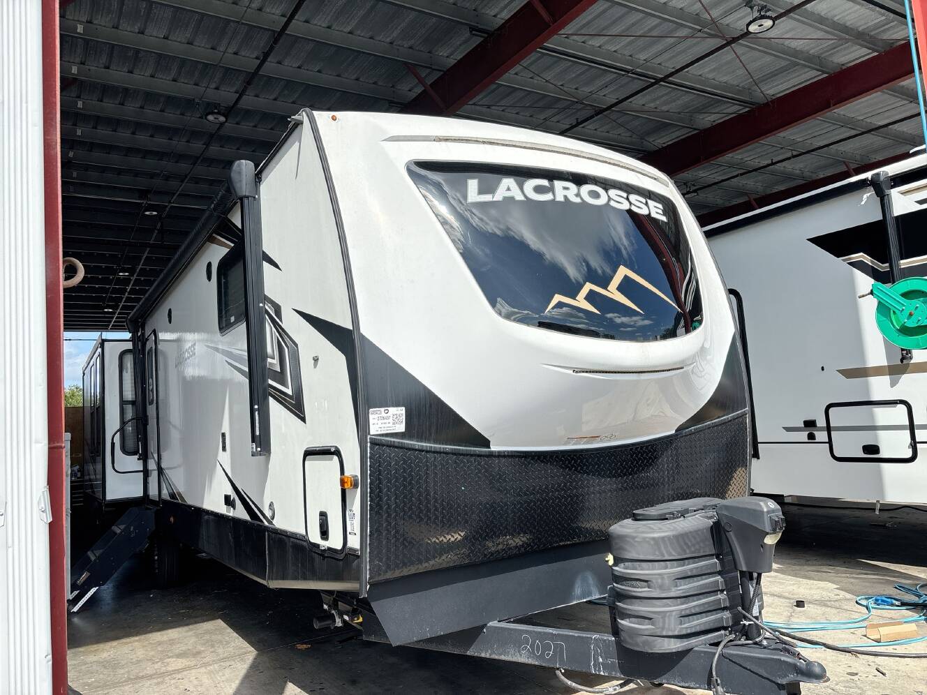 A photo of this 2023 Prime Time LACROSSE 3411RK